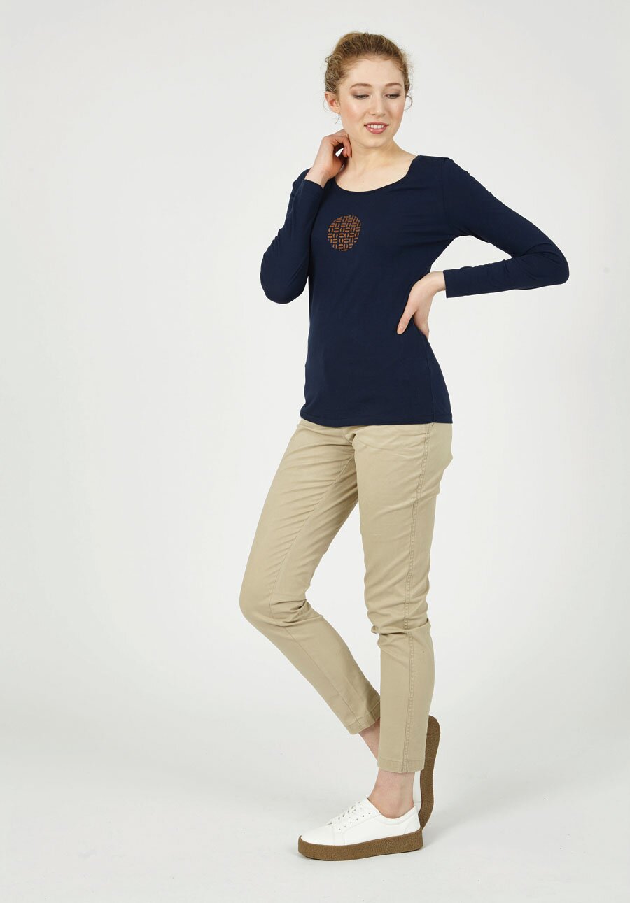 T-lab Coffee Bean womens t-shirt model full 2 T-lab Coffee Bean womens t-shirt model full 2