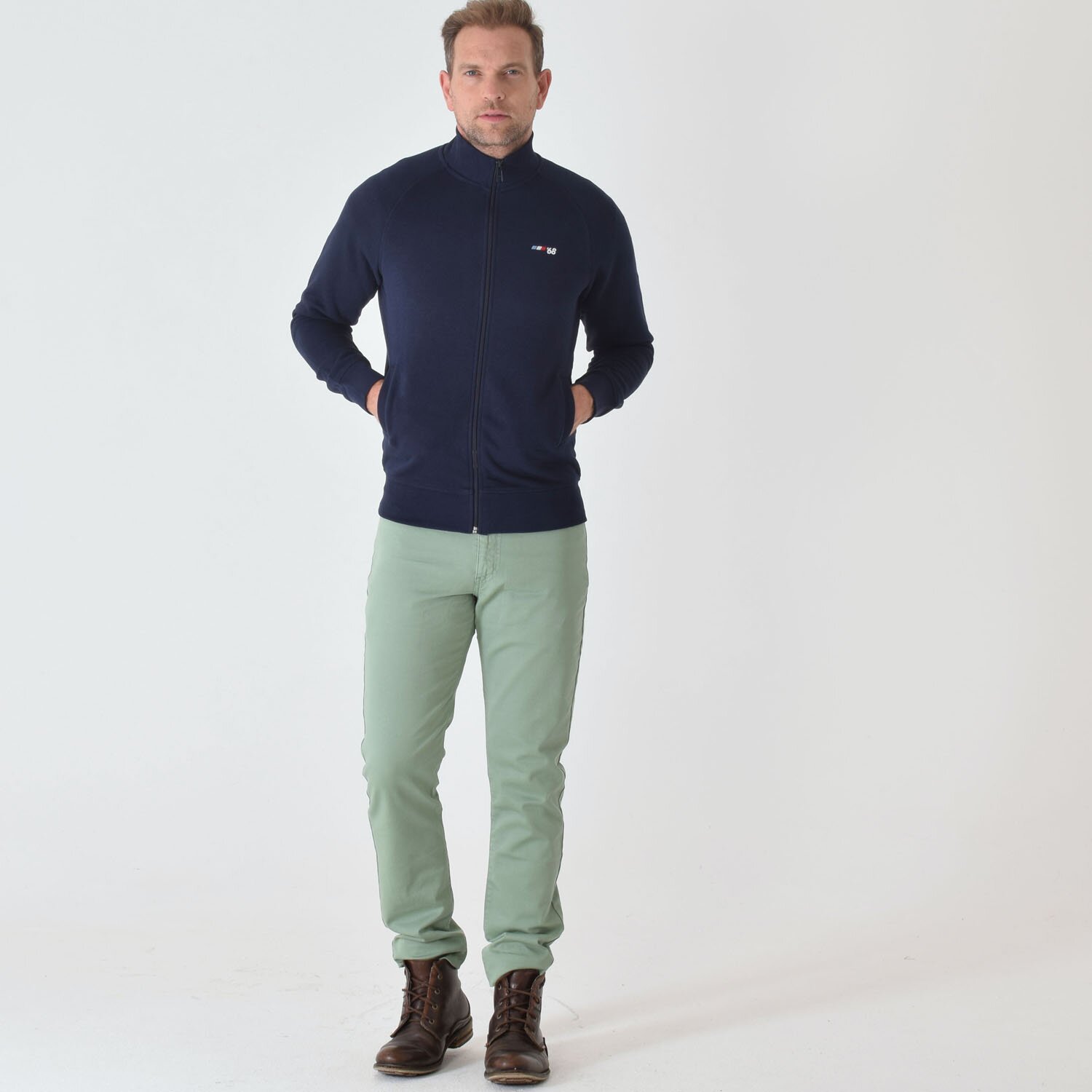 T-lab-Grenoble'68-mens-zipped-fleece-navy-model5 T-lab-Grenoble'68-mens-zipped-fleece-navy