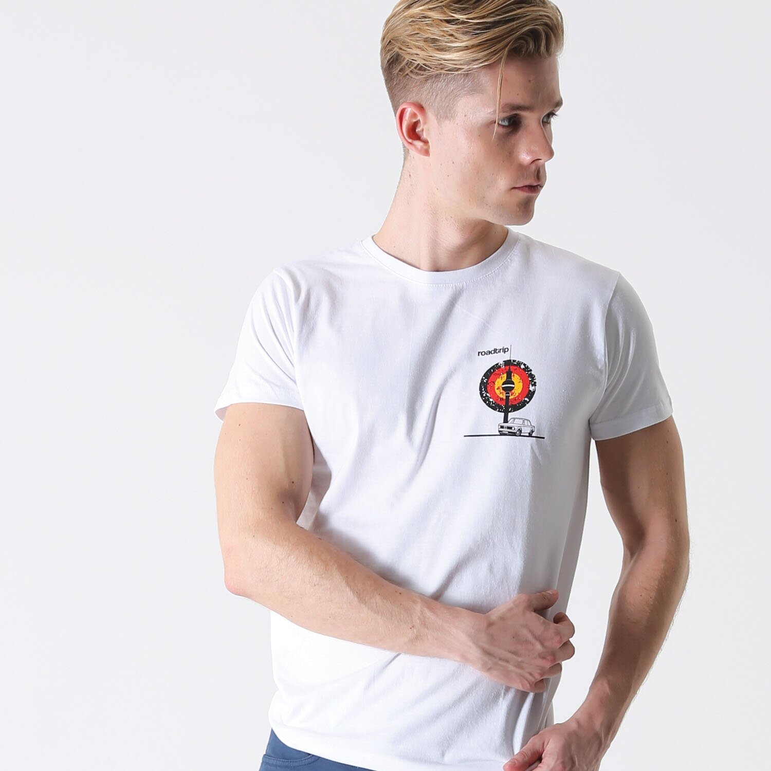 T-lab Roadtrip Berlin mens car t-shirt model1 T-lab Roadtrip Berlin mens car t-shirt model1