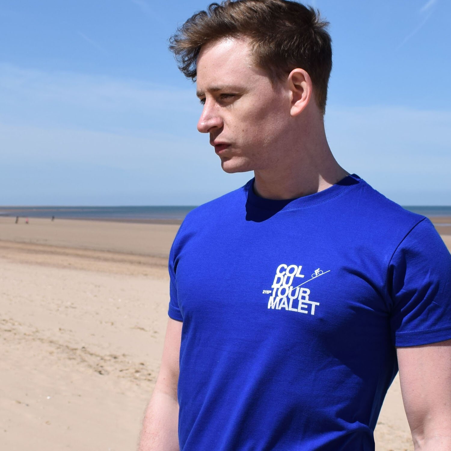 T-lab Tourmalet mens t-shirt blue model square2 T-lab Tourmalet mens t-shirt blue model square2