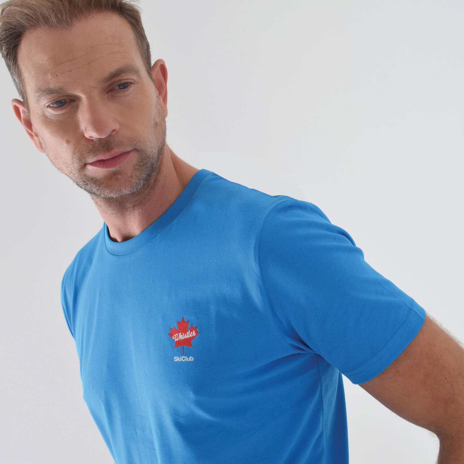 T-lab-Whistler-mens-t-shirt-azure-model-crop T-lab-Whistler-mens-t-shirt-azure