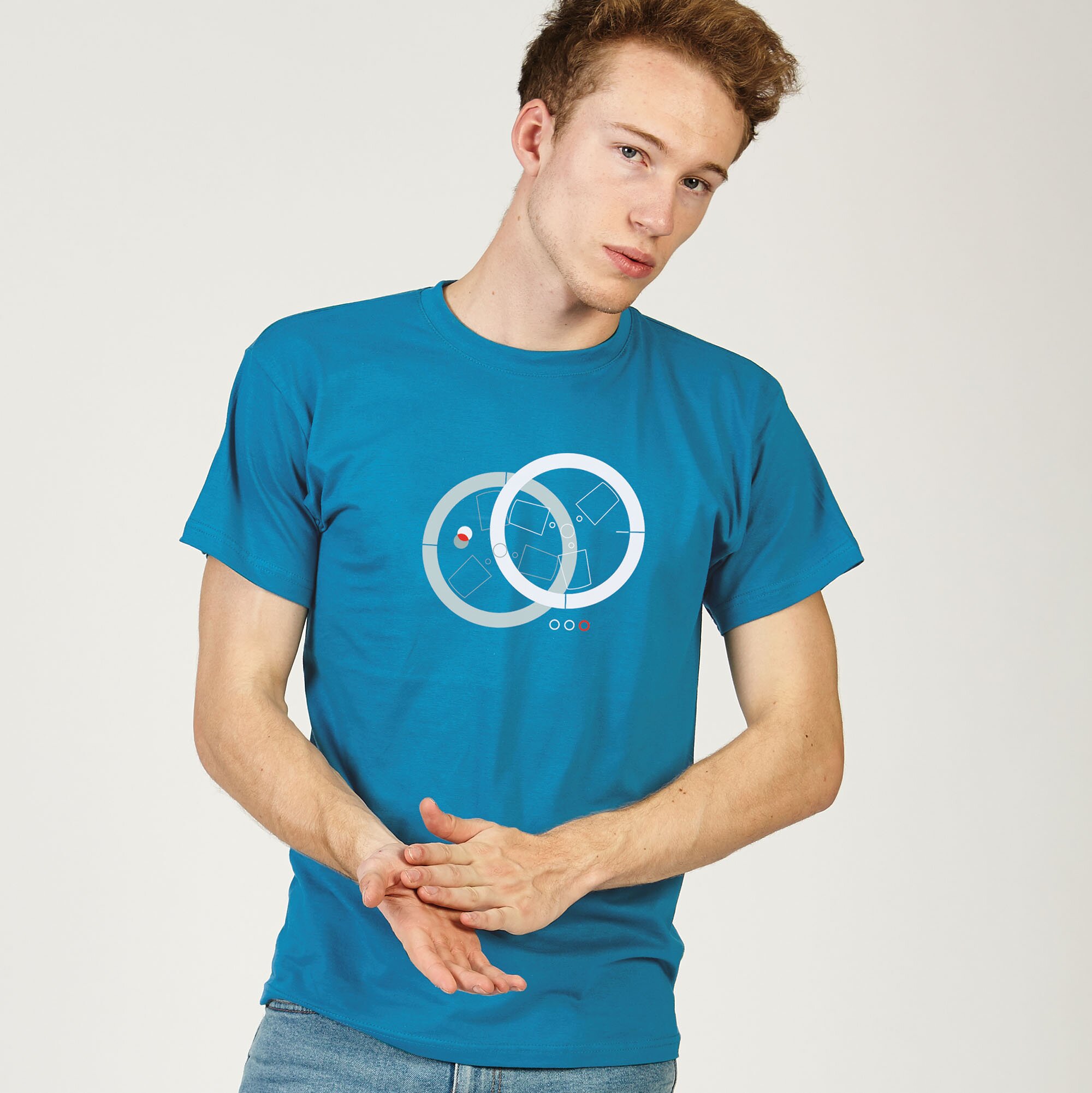 T-Lab-Open-Reel-mens-t-shirt-azure-blue-model T-Lab-Open-Reel-mens--t-shirt-azure-blue