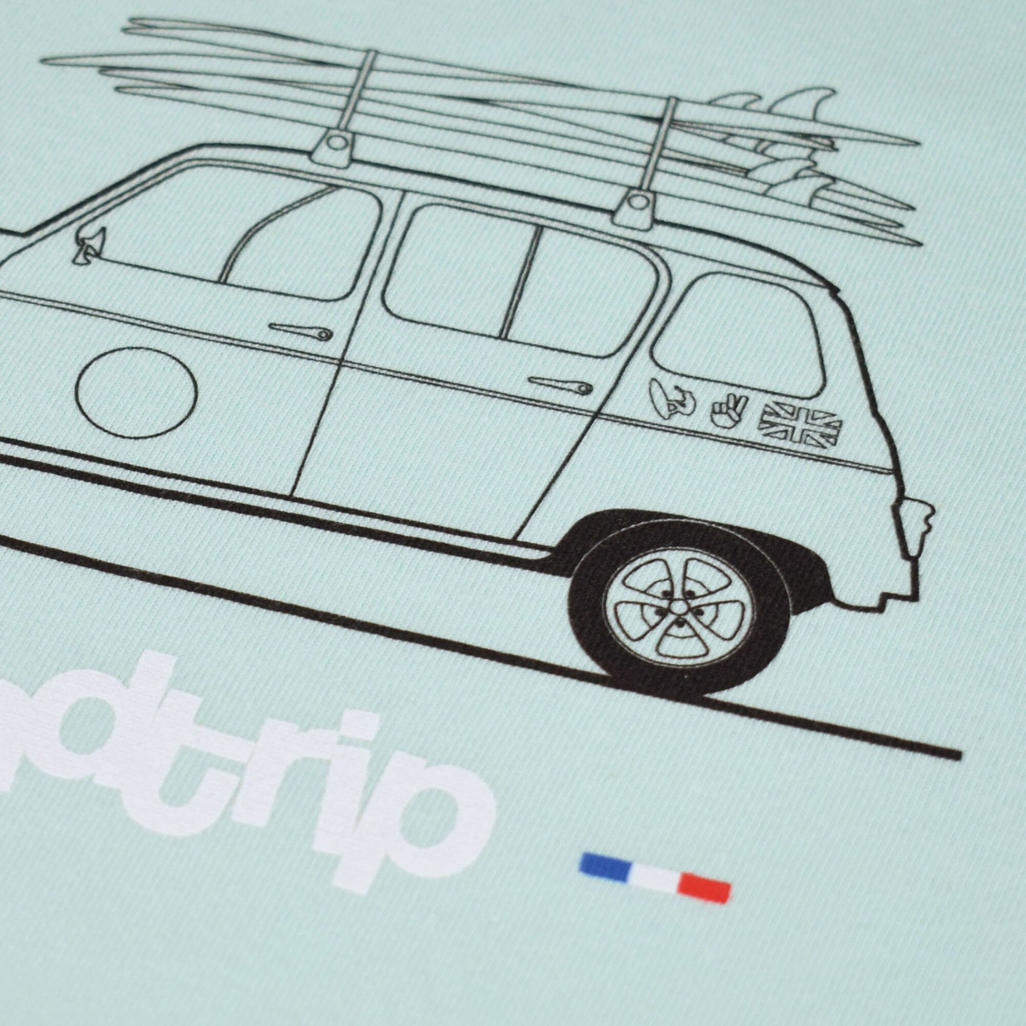 T-lab-Roadtrip-2-mens-t-shirt-blue-closeup