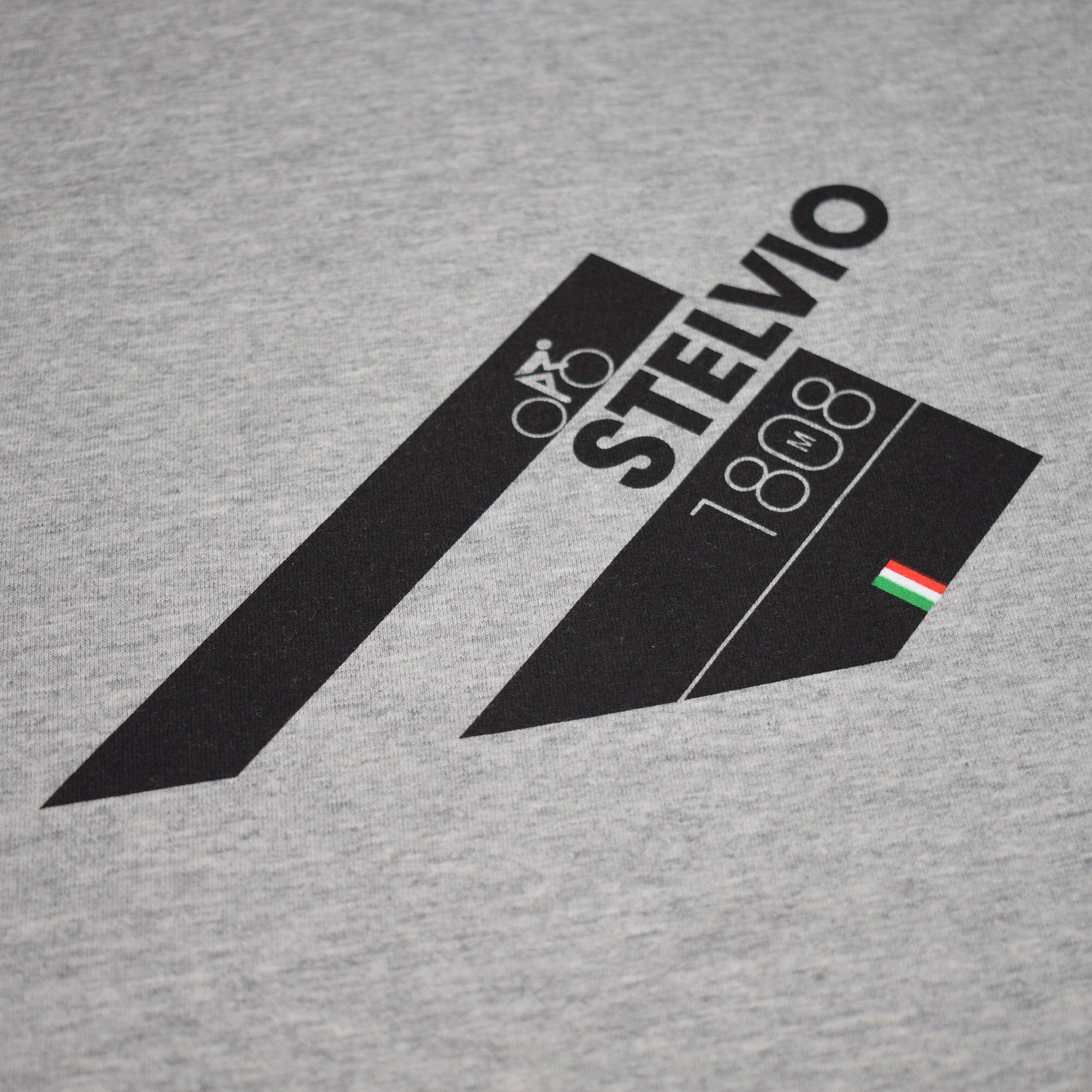 T-lab_Stelvio-mens-cycling-longsleeve-t-shirt-chest T-lab_Stelvio-mens-cycling-longsleeve-t-shirt-chest
