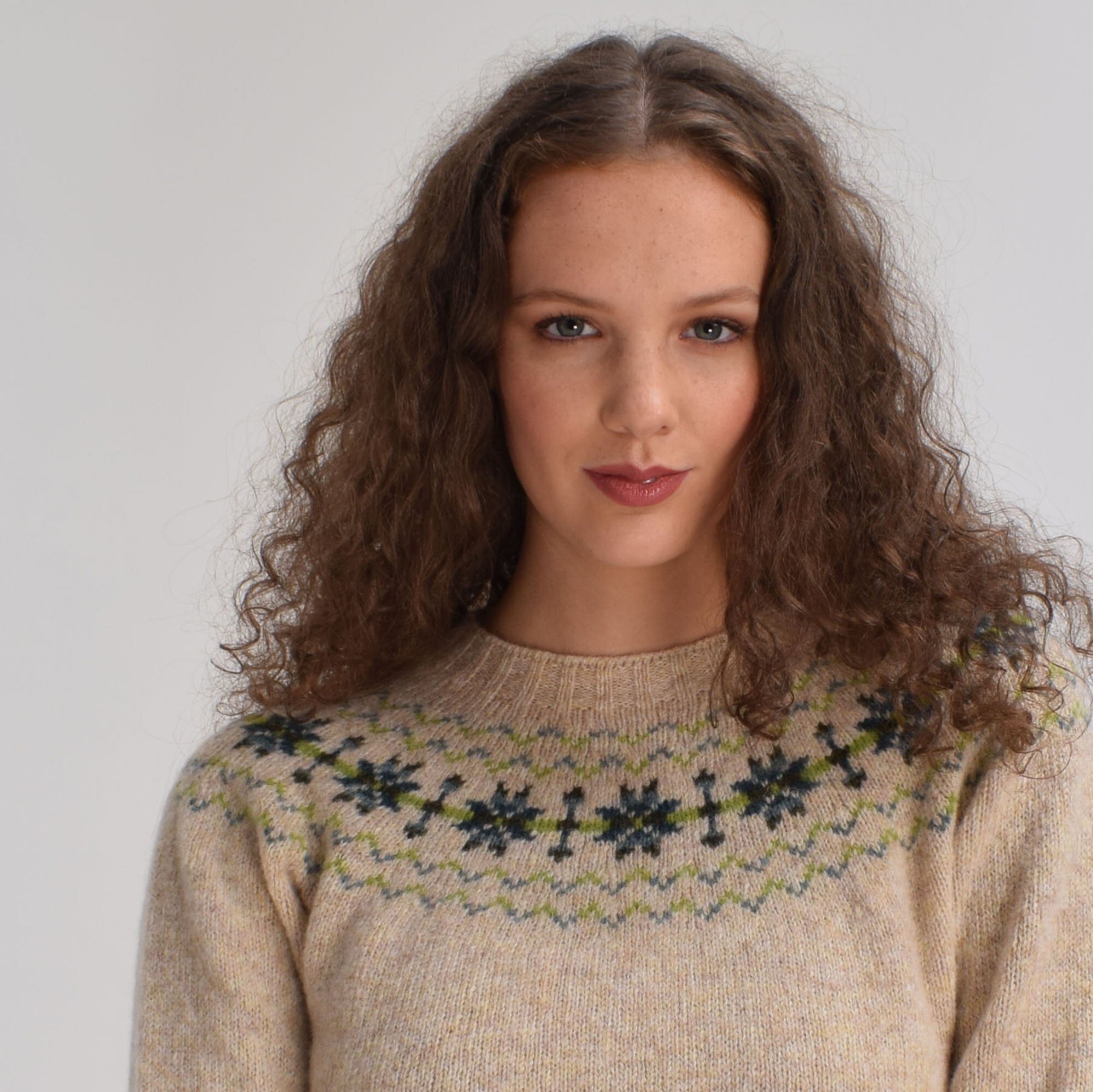 T-lab-Carron-natural-womens-fairisle-sweater-2