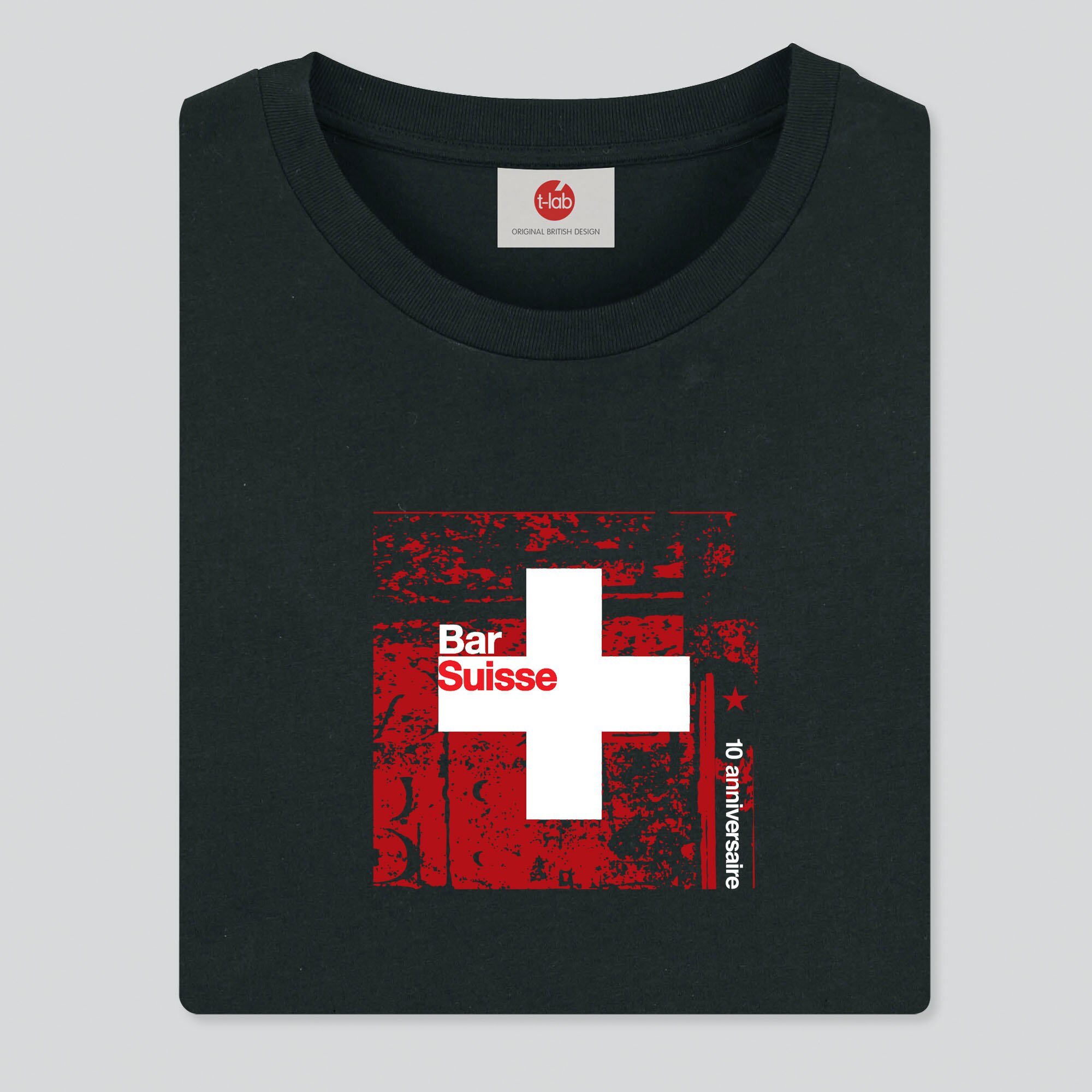 T-lab-Bar-Suisse-10-mens-black-t-shirt-fold
