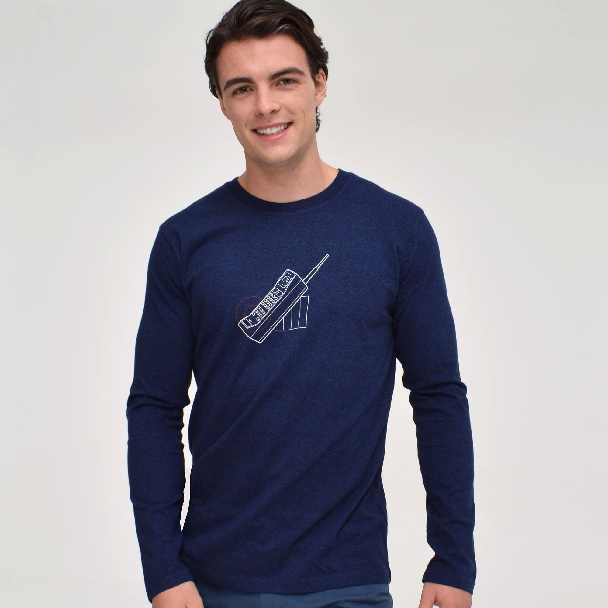 T-lab-HandHeld-mens-navy-t-shirt-longsleeve-model3