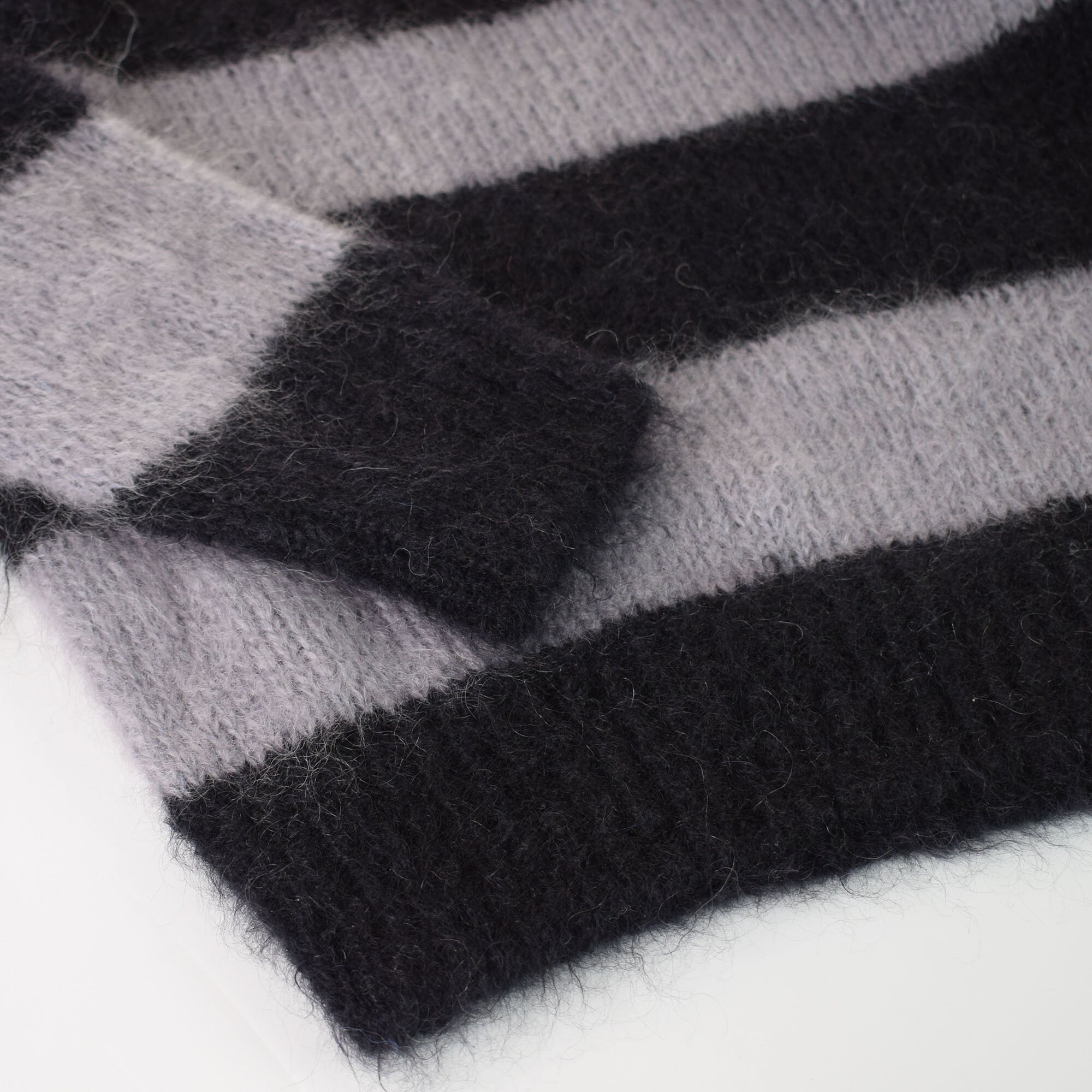 T-lab-Lex-mens-mohair-knitwear-cuff